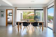 Ferienhaus in Conil - Casa Sur, Vista Mar desde Conil Lanzarote con piscina climatizada