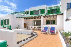 Chalet in  Famara - Casa Caracolillos, Famara Surf Playa