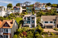 Ferienhaus in Kingswear - Two Guns - Stylish town house with stunning river views