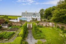 Ferienhaus in Dartmouth - Little Redlap – Grand Coastal Estate with Sea Views & Walled Gardens