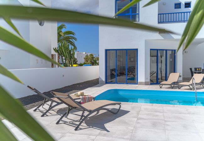 Villa in Playa Blanca -  Villa Yaiza 10 - VipVipVillas