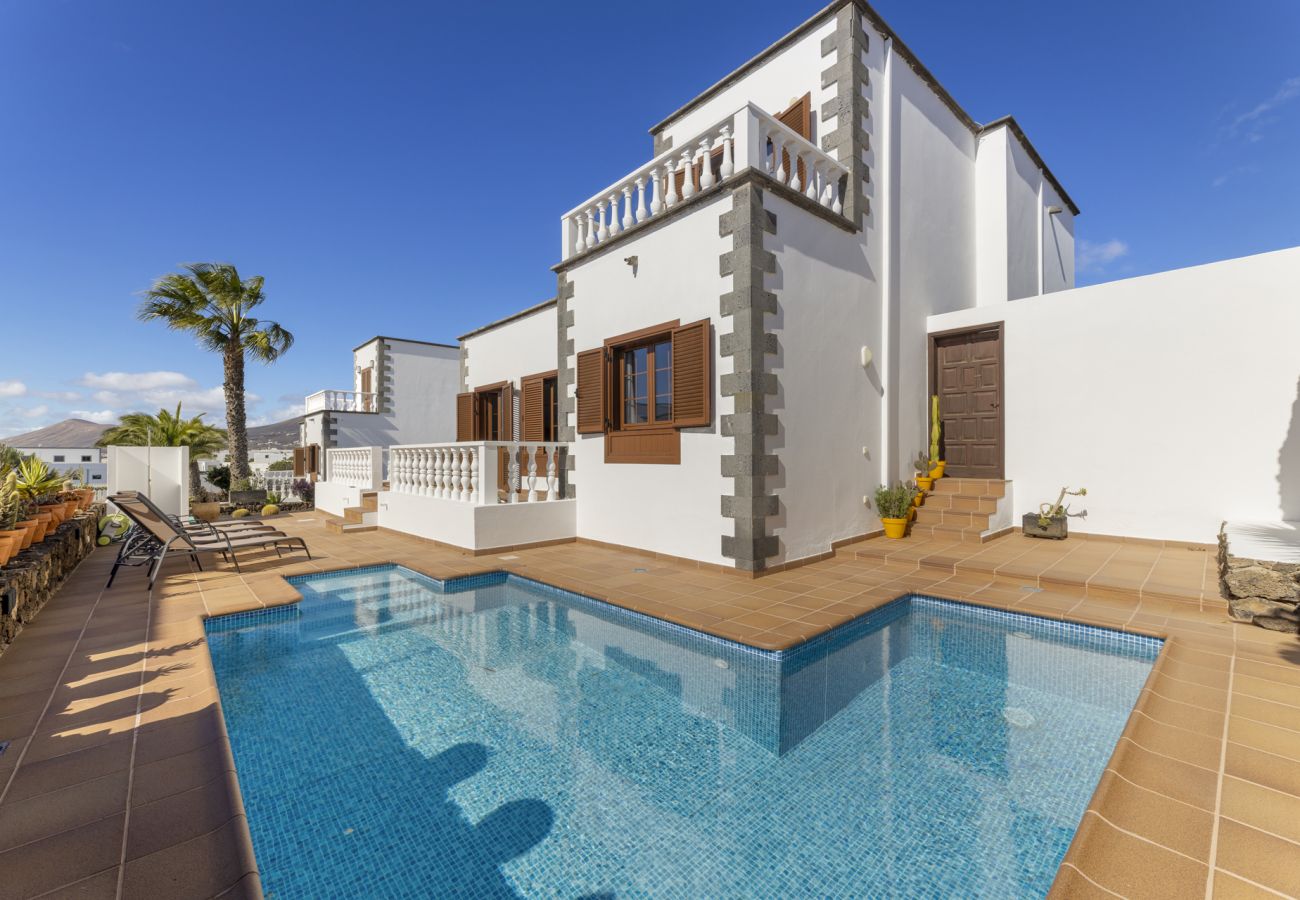 Villa in Tías - Villa Reymar