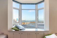 Apartment in Paignton - Quayside View – Stylish Harbourfront Apartment in Paignton, Devon