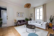 Villa in Le Mans - Le Serengeti - Piscine - 9 pers - Rêve au Mans 