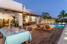 Villa a Adeje - Villa Sunset Golf Retreat