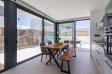 Villa a Corralejo - Villa Las Calderas Breeze, breathtaking views and private pool