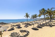 Appartamento a Puerto del Carmen - Sunny scape: Relax y Comodidad en Puerto del Carmen
